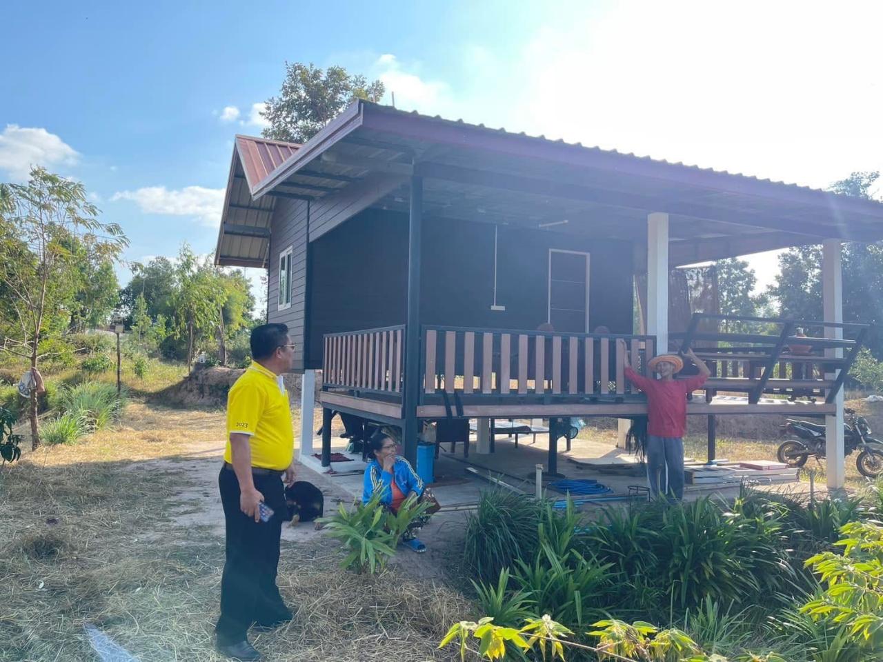 ภาพประกอบที่ 1