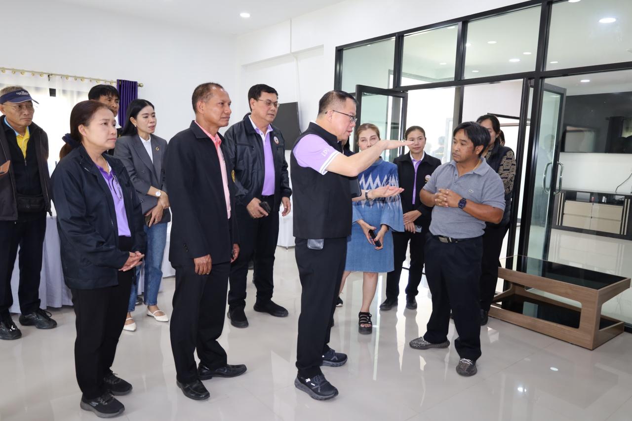 ภาพประกอบที่ 16