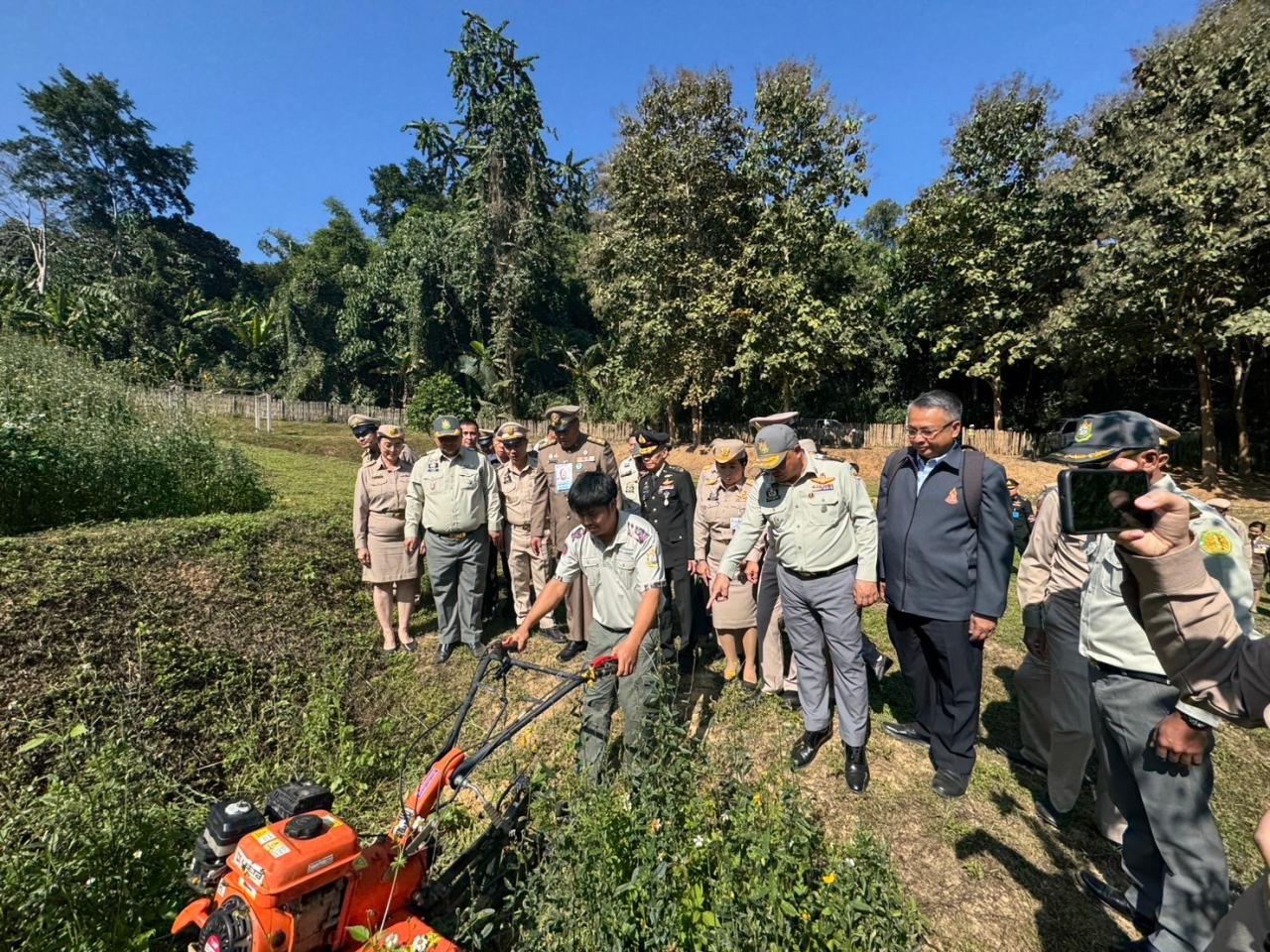 ภาพประกอบที่ 6