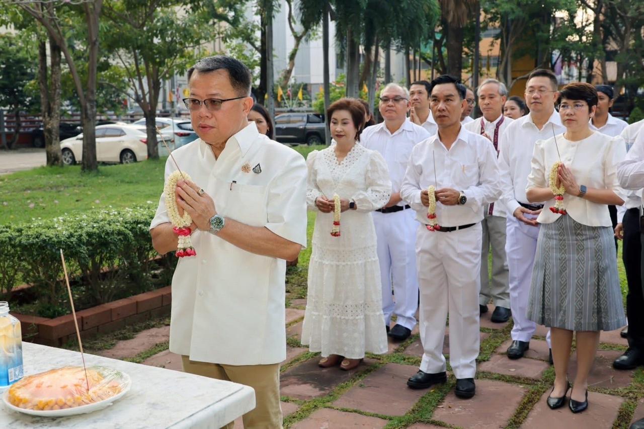 ภาพประกอบที่ 0