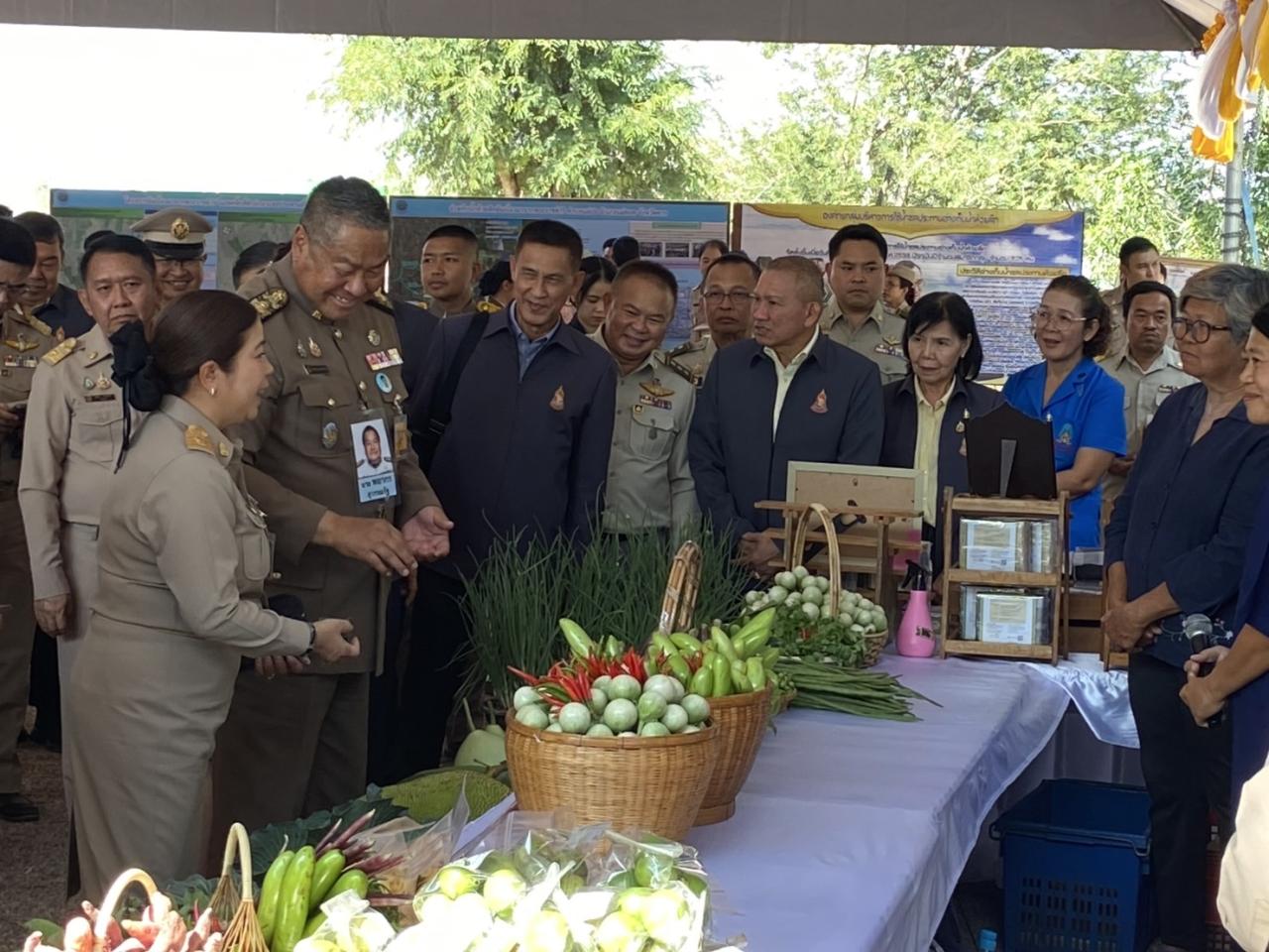 ภาพประกอบที่ 0