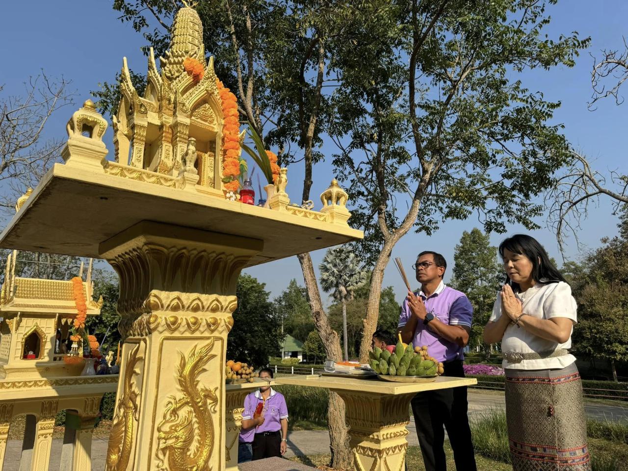 ภาพประกอบที่ 0