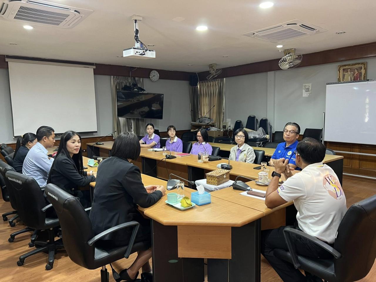 ภาพประกอบที่ 1