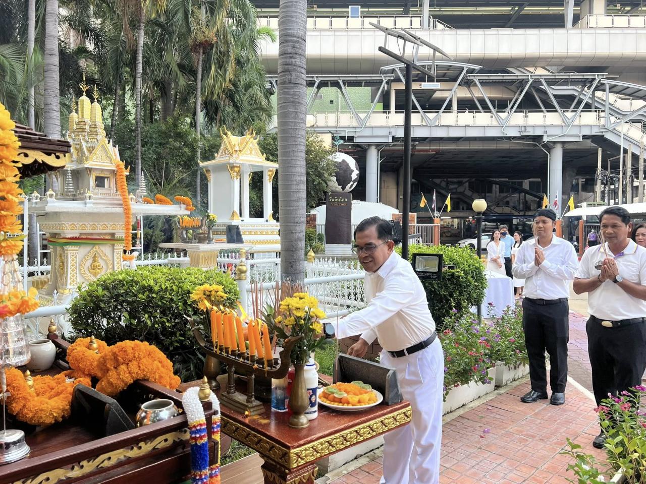 ภาพประกอบที่ 0