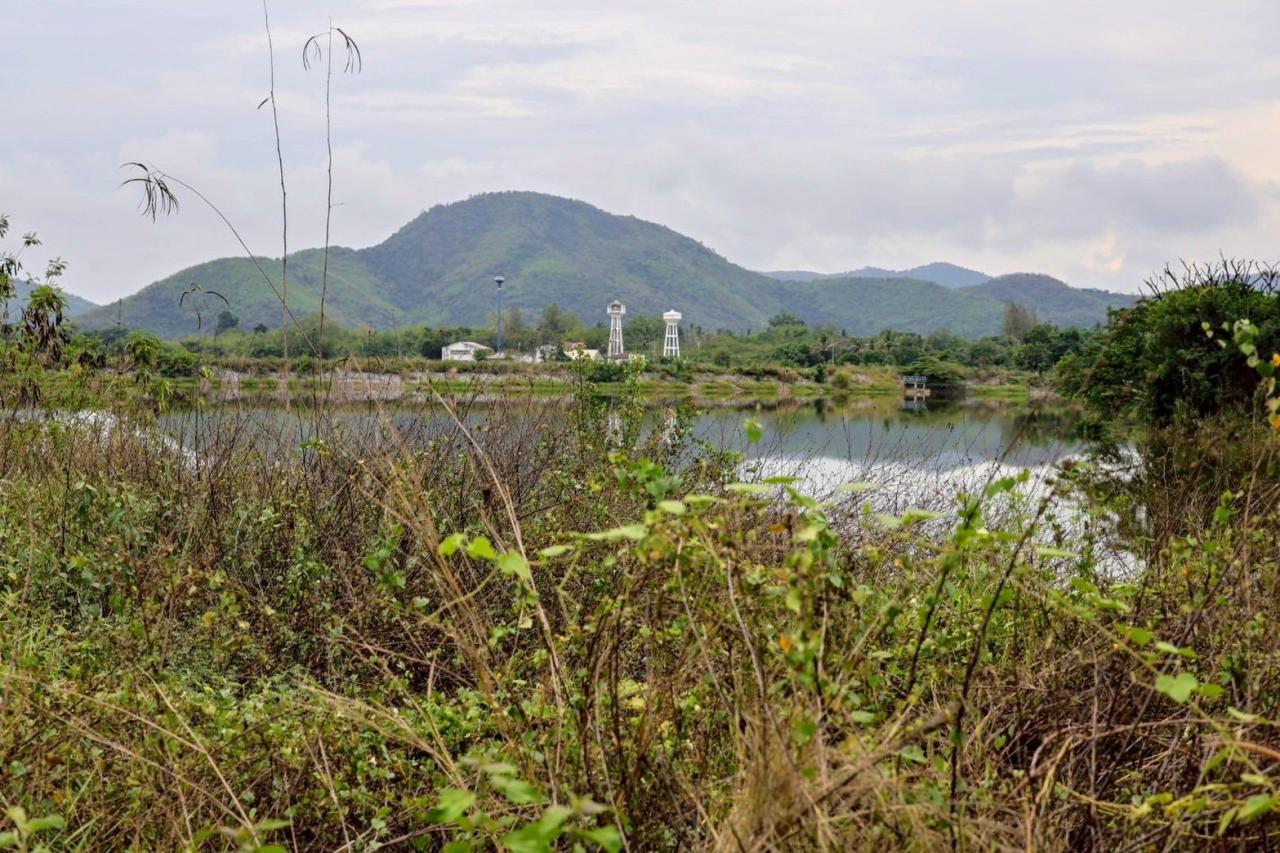 ภาพประกอบที่ 16