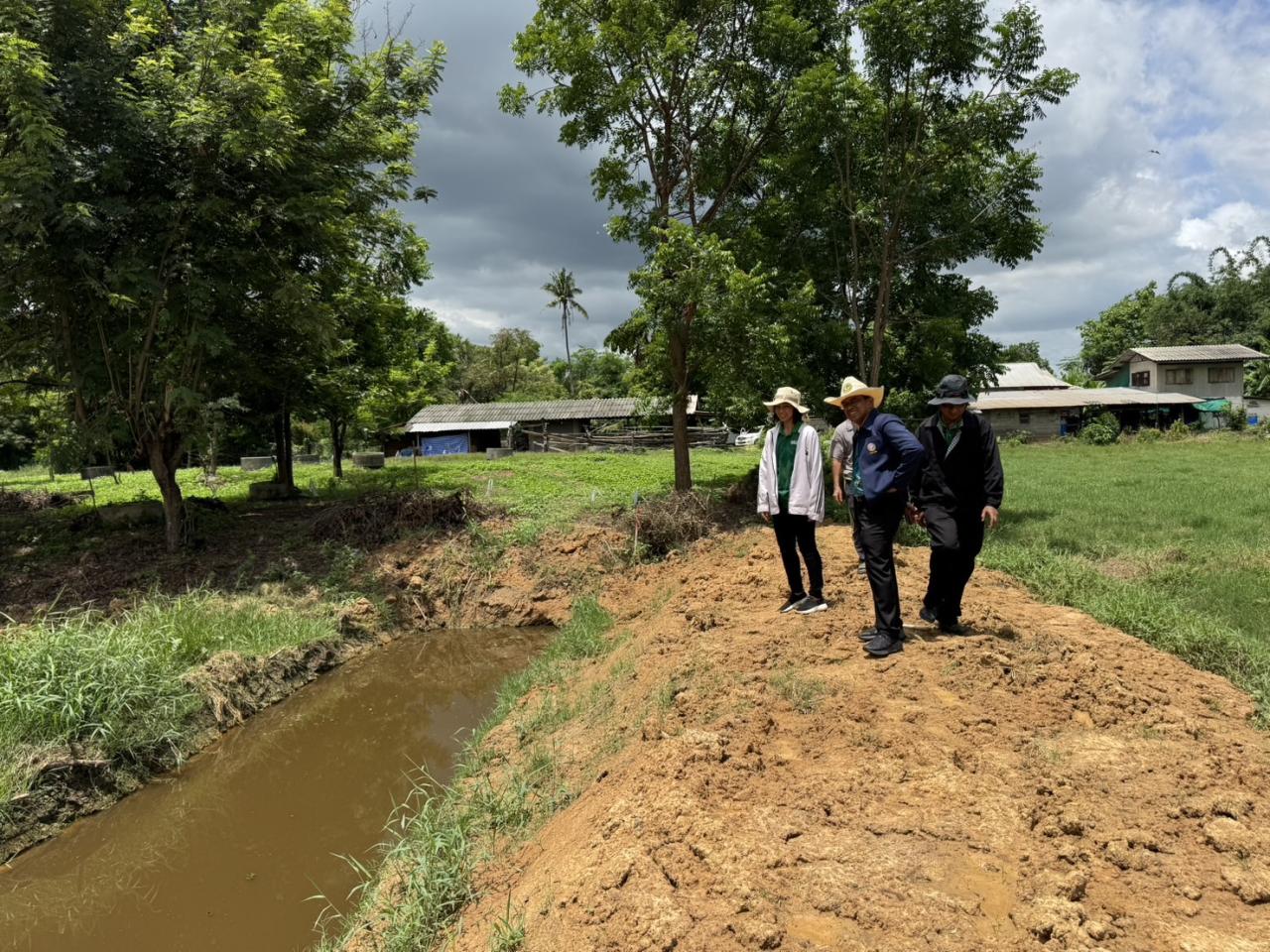 ภาพประกอบที่ 2