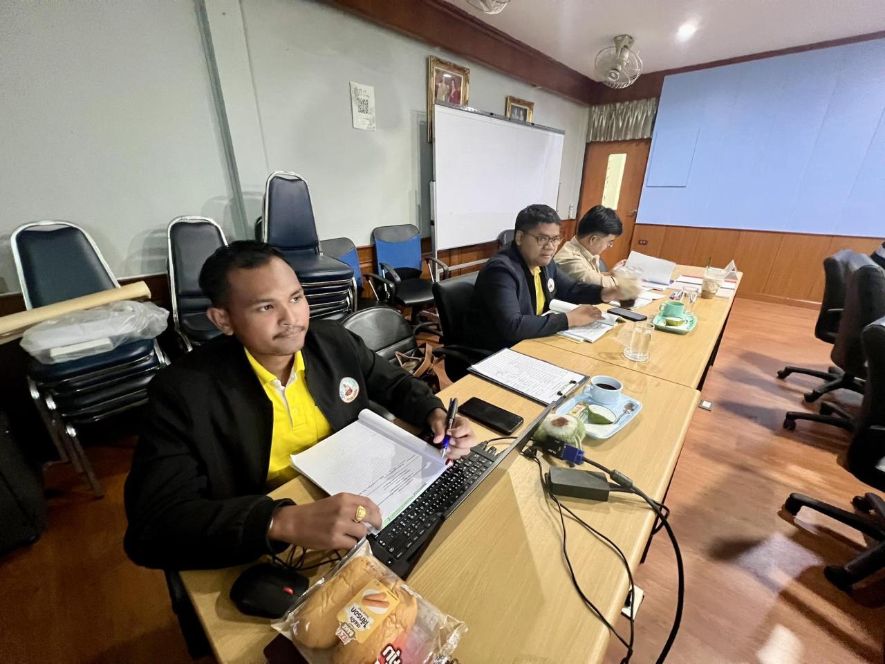 ภาพประกอบที่ 8