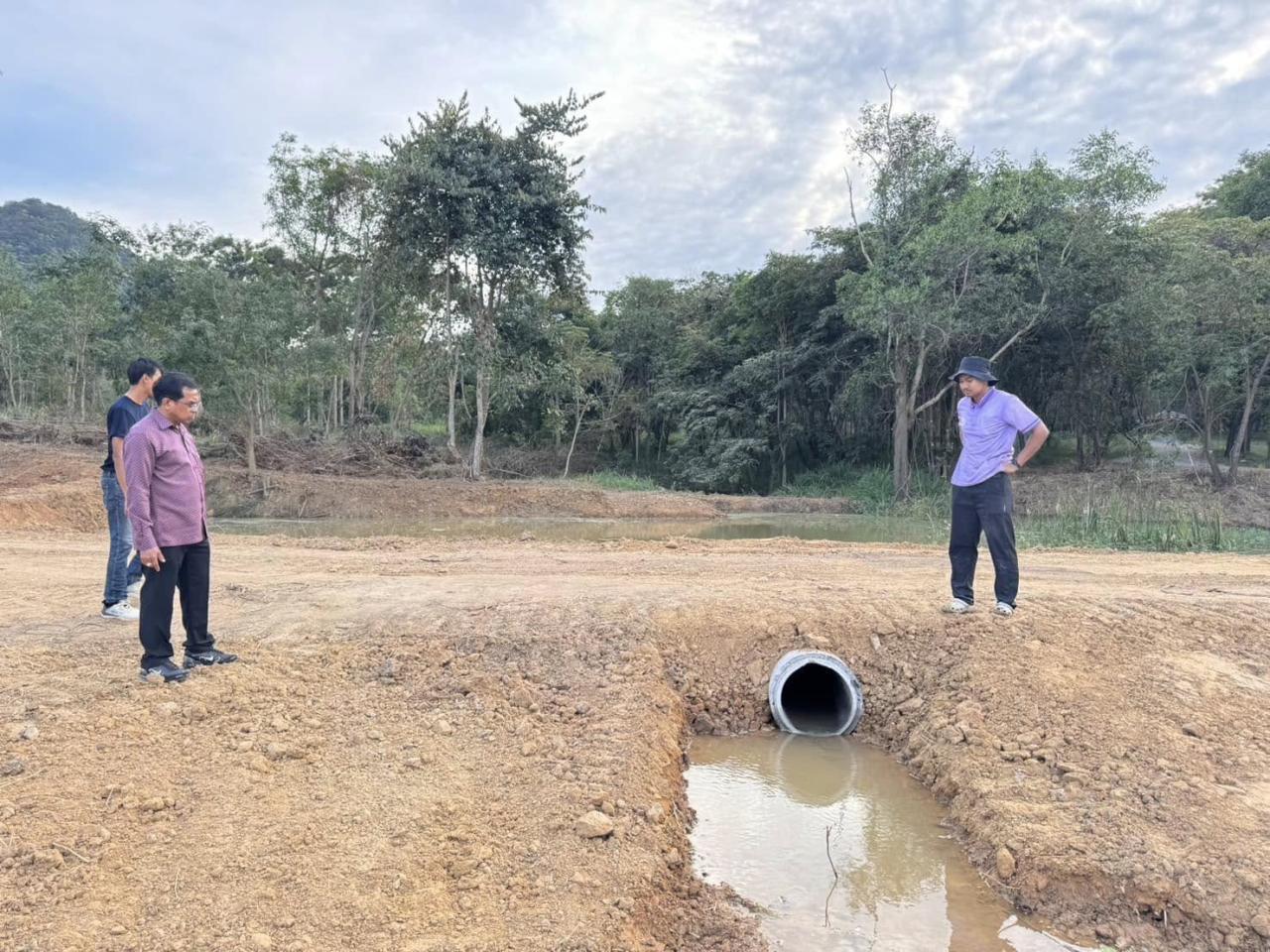 ภาพประกอบที่ 0