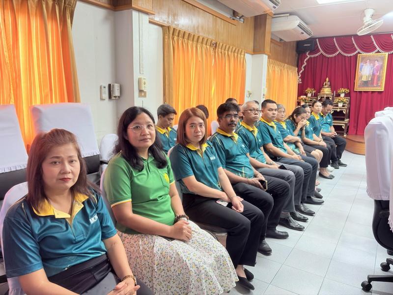 ภาพประกอบที่ 12