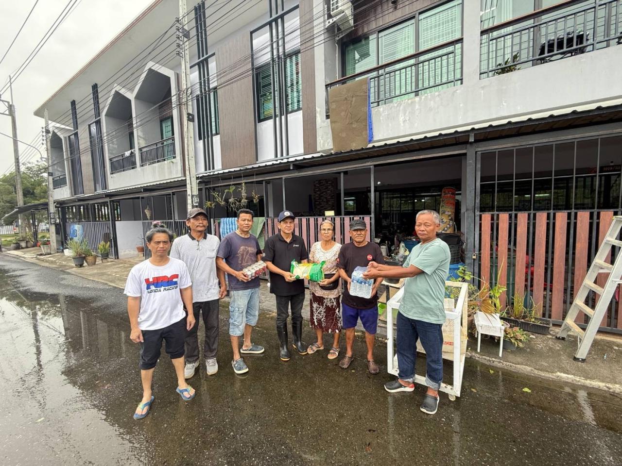 ภาพประกอบที่ 1