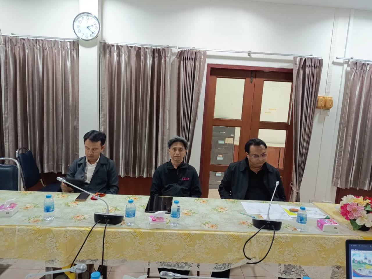 ภาพประกอบที่ 1