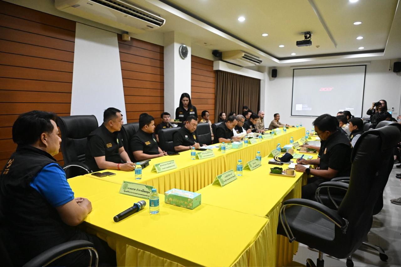 ภาพประกอบที่ 16