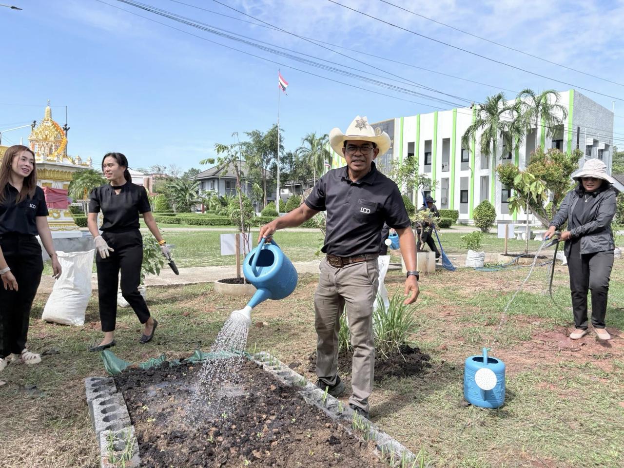 ภาพประกอบที่ 14