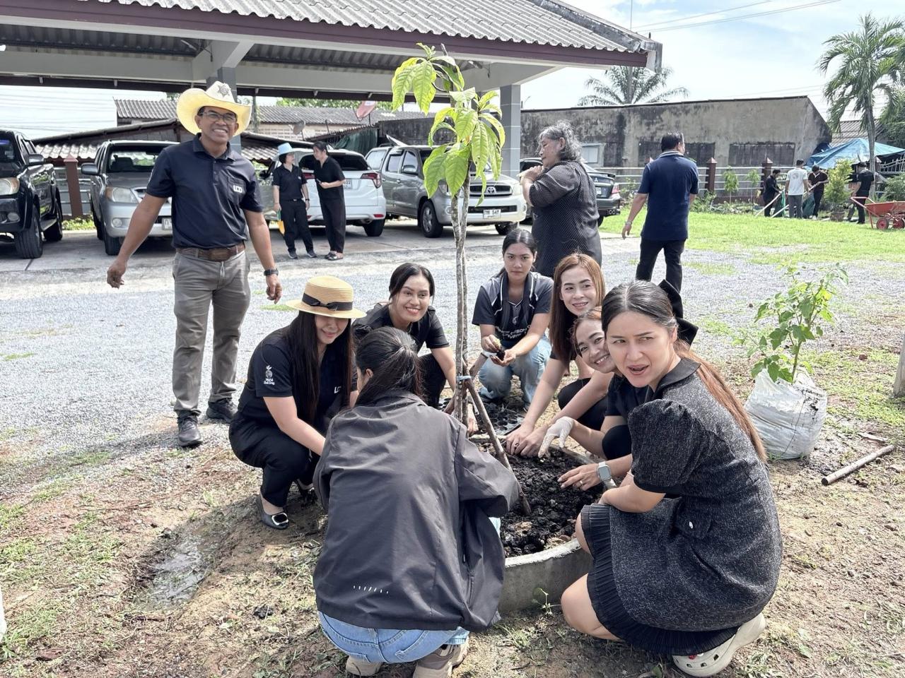 ภาพประกอบที่ 21