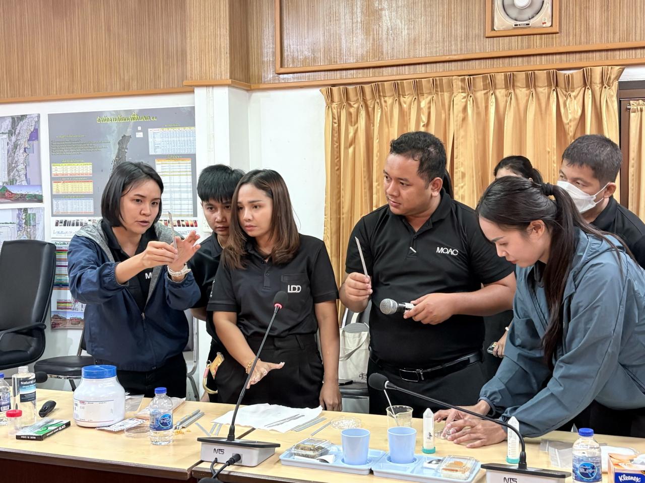 ภาพประกอบที่ 18