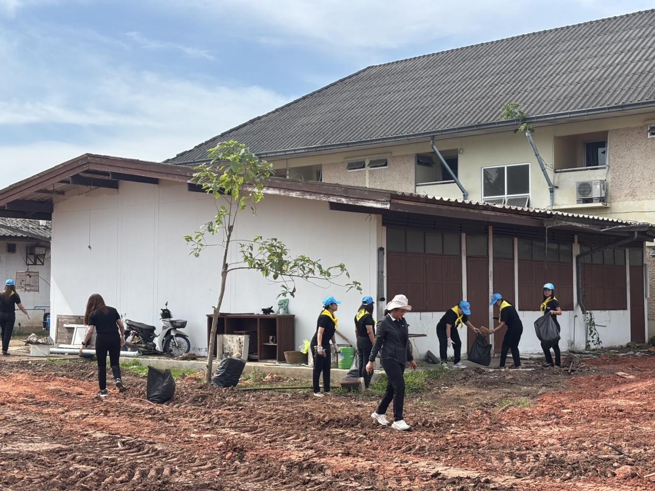 ภาพประกอบที่ 15