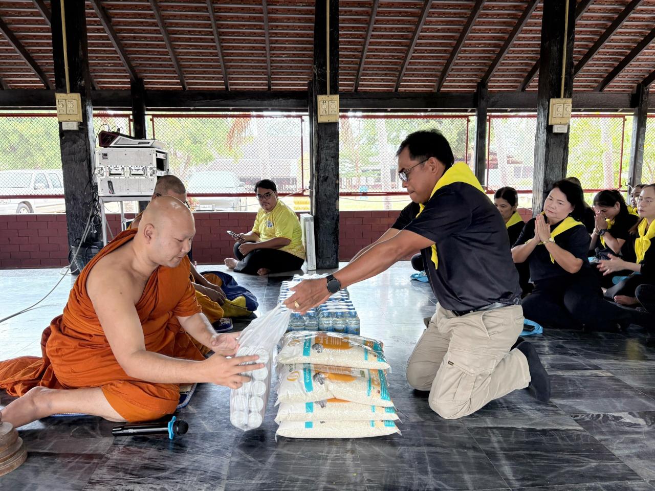 ภาพประกอบที่ 28