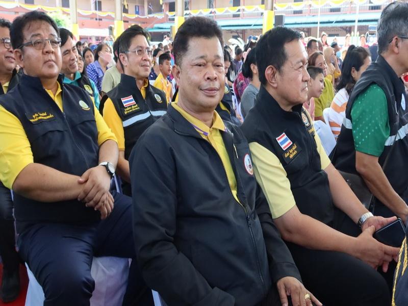 ภาพประกอบที่ 13