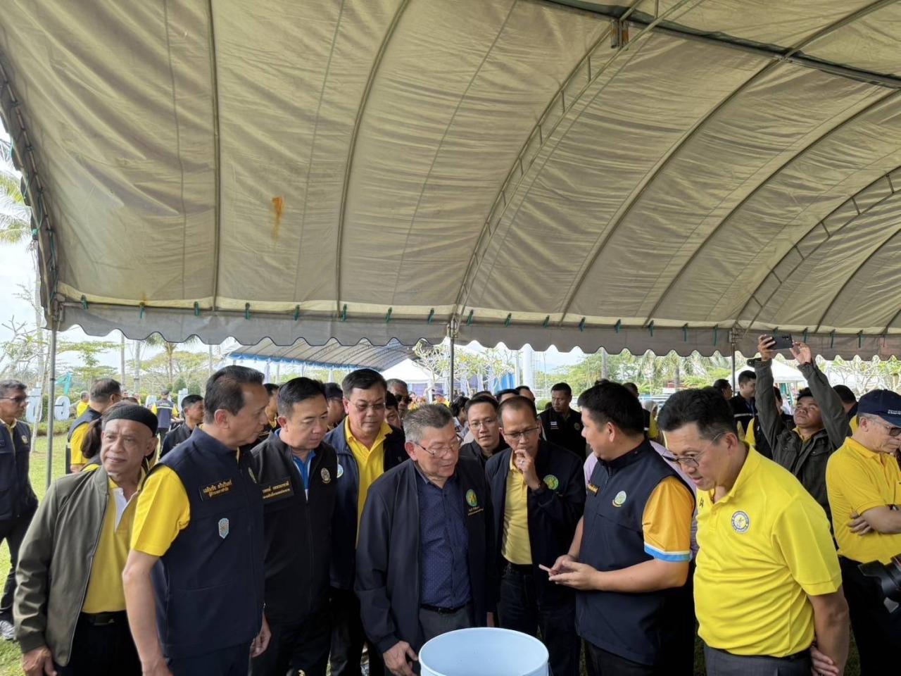 ภาพประกอบที่ 6