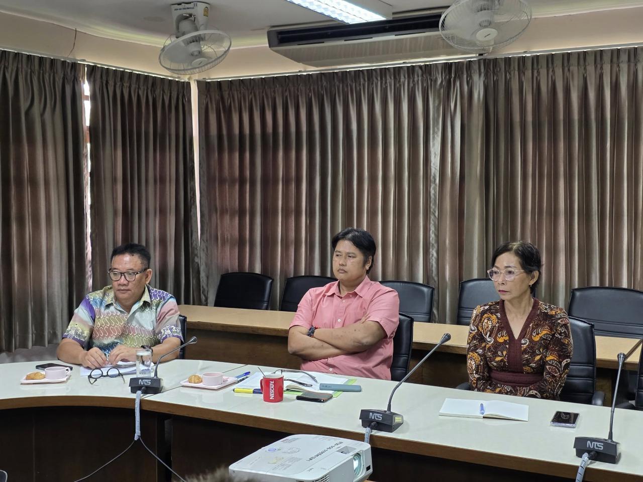 ภาพประกอบที่ 21