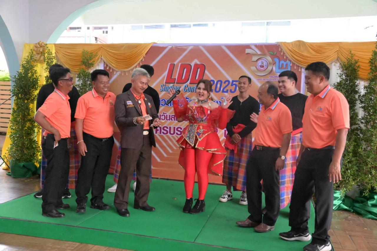 ภาพประกอบที่ 6