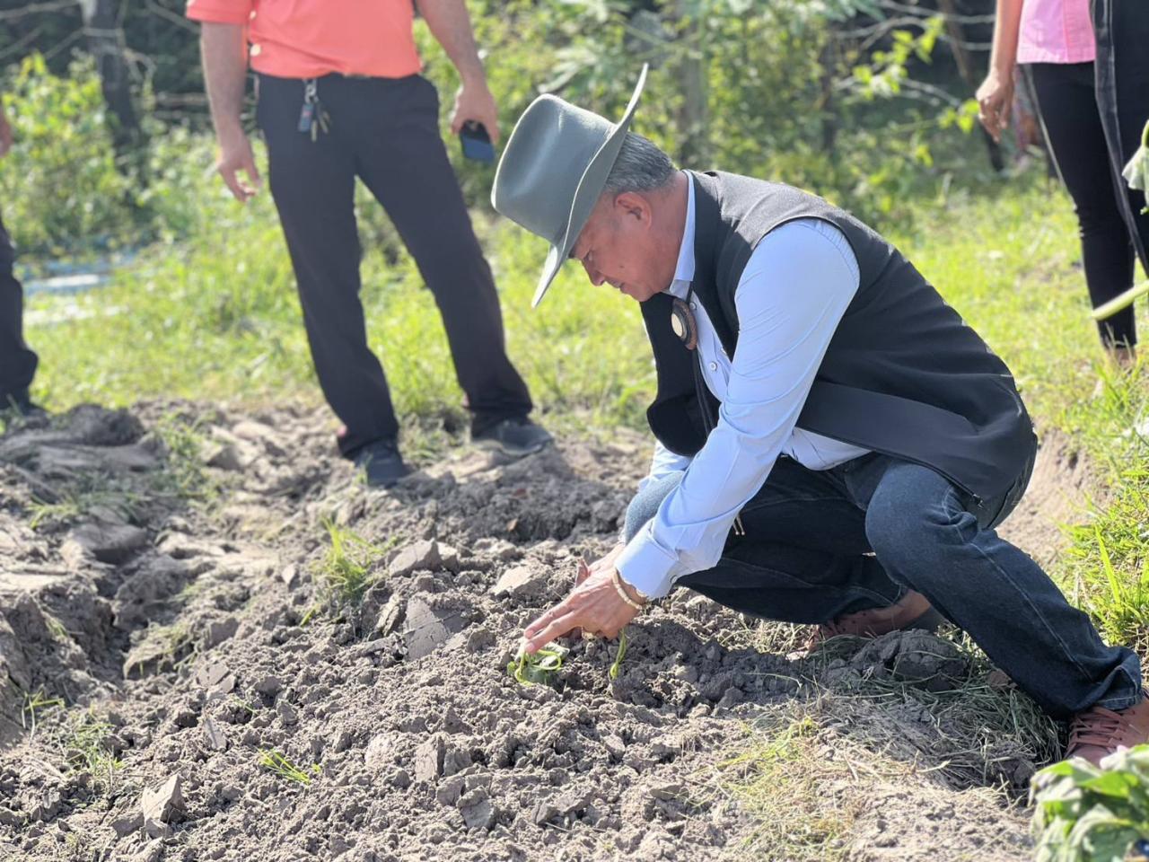 ภาพประกอบที่ 6