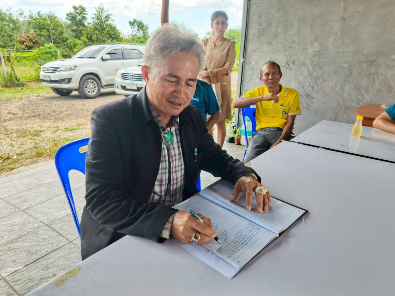 ภาพประกอบที่ 6