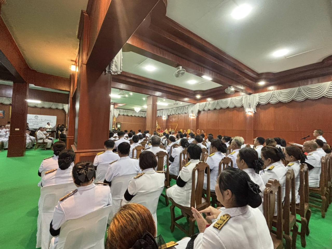 ภาพประกอบที่ 9