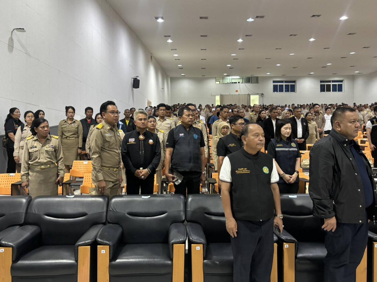 ภาพประกอบที่ 15