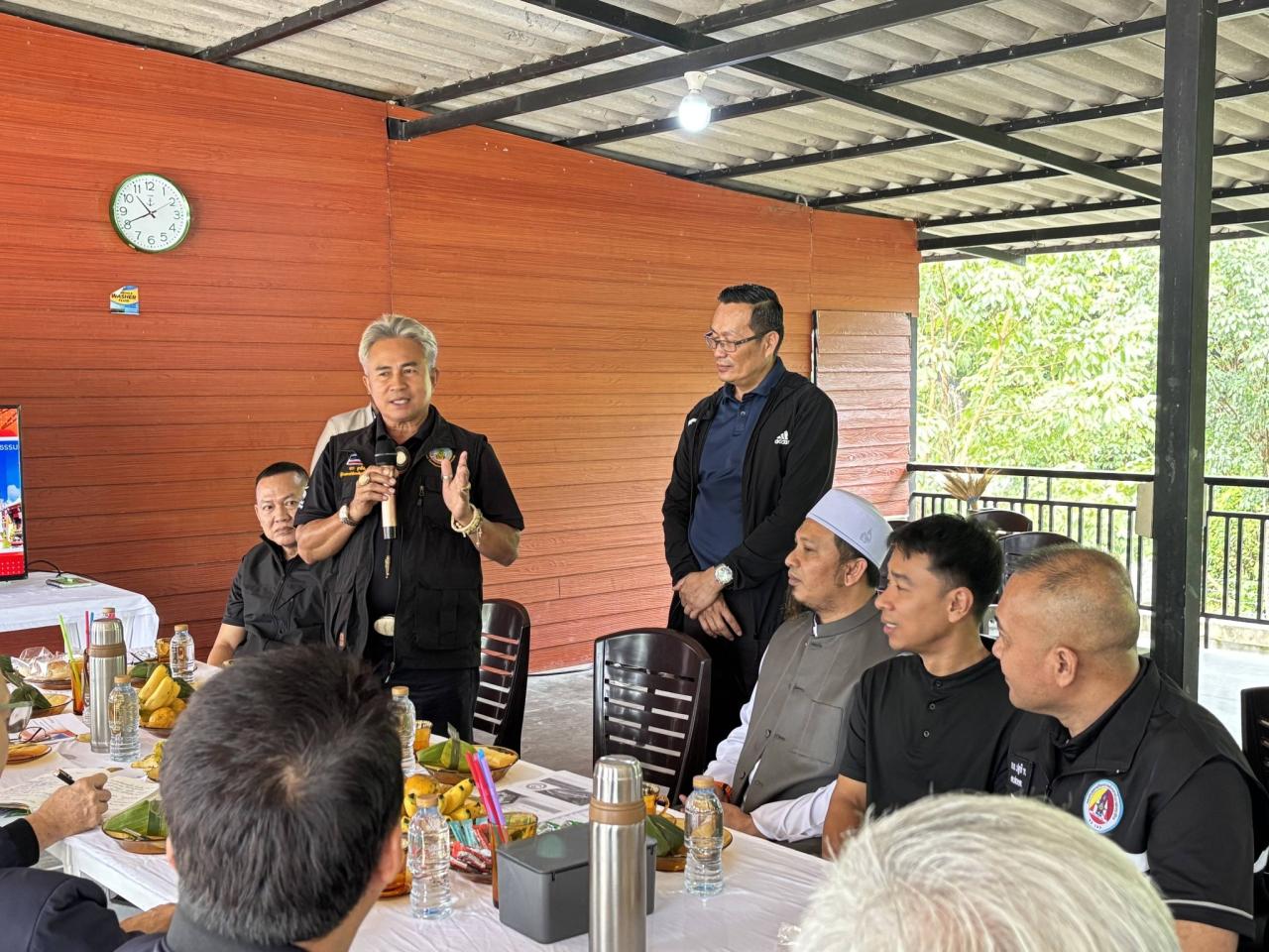 ภาพประกอบที่ 0