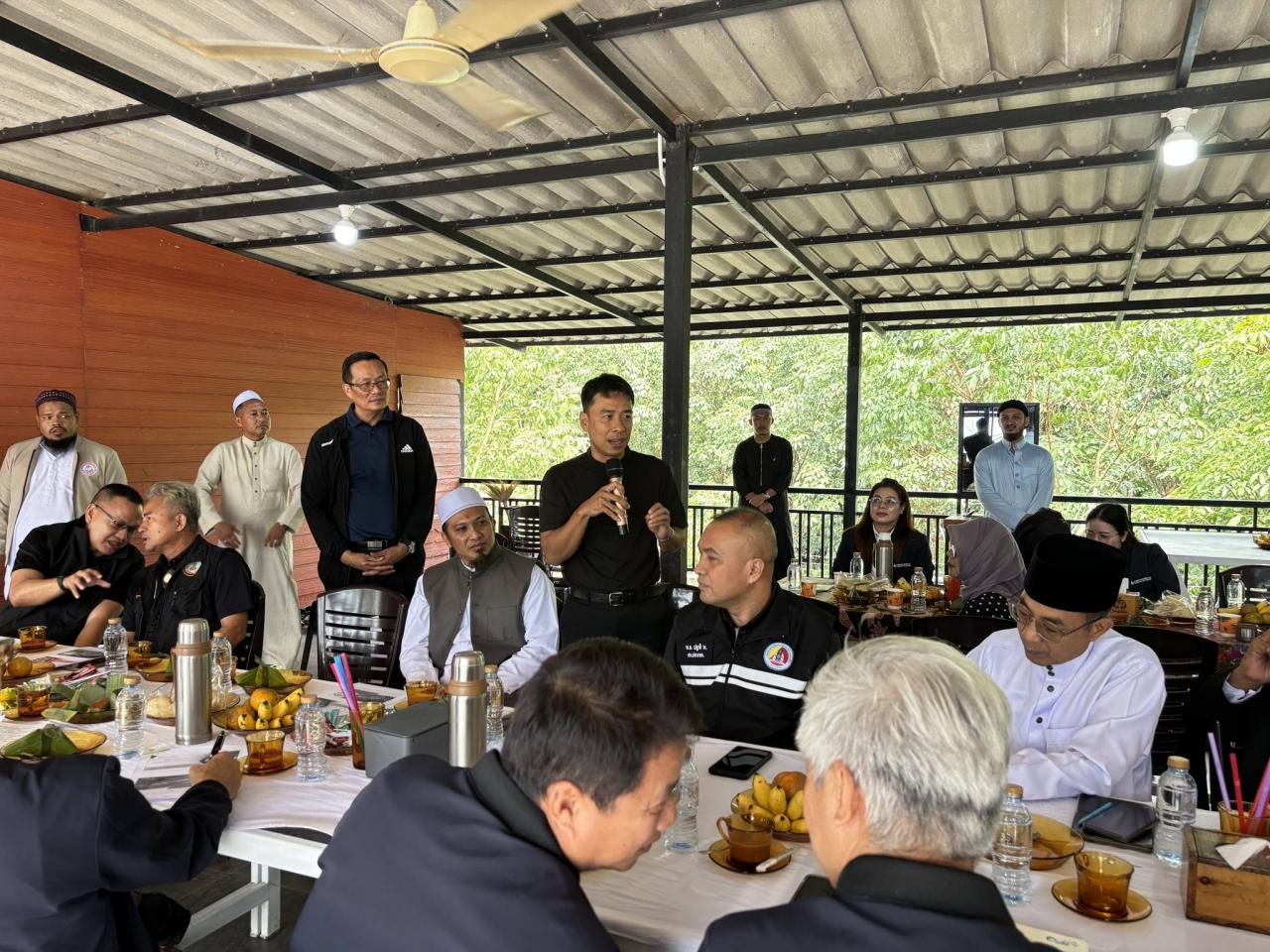 ภาพประกอบที่ 2