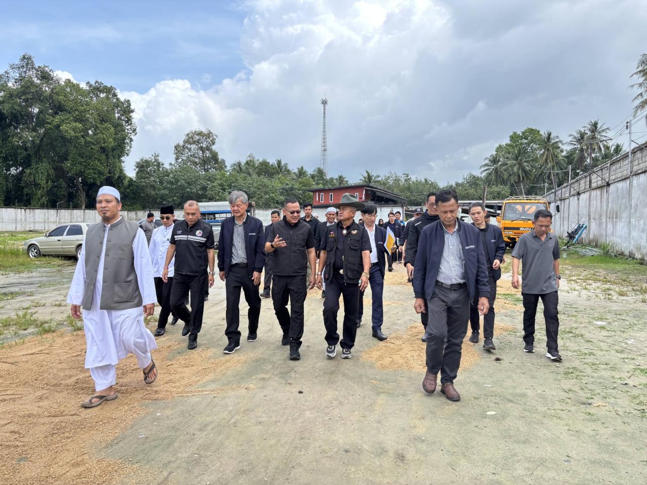 ภาพประกอบที่ 15