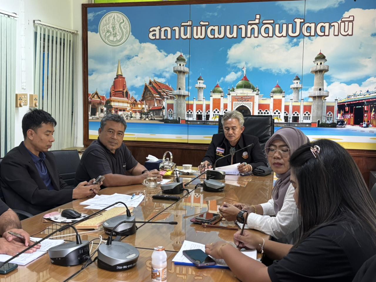 ภาพประกอบที่ 8