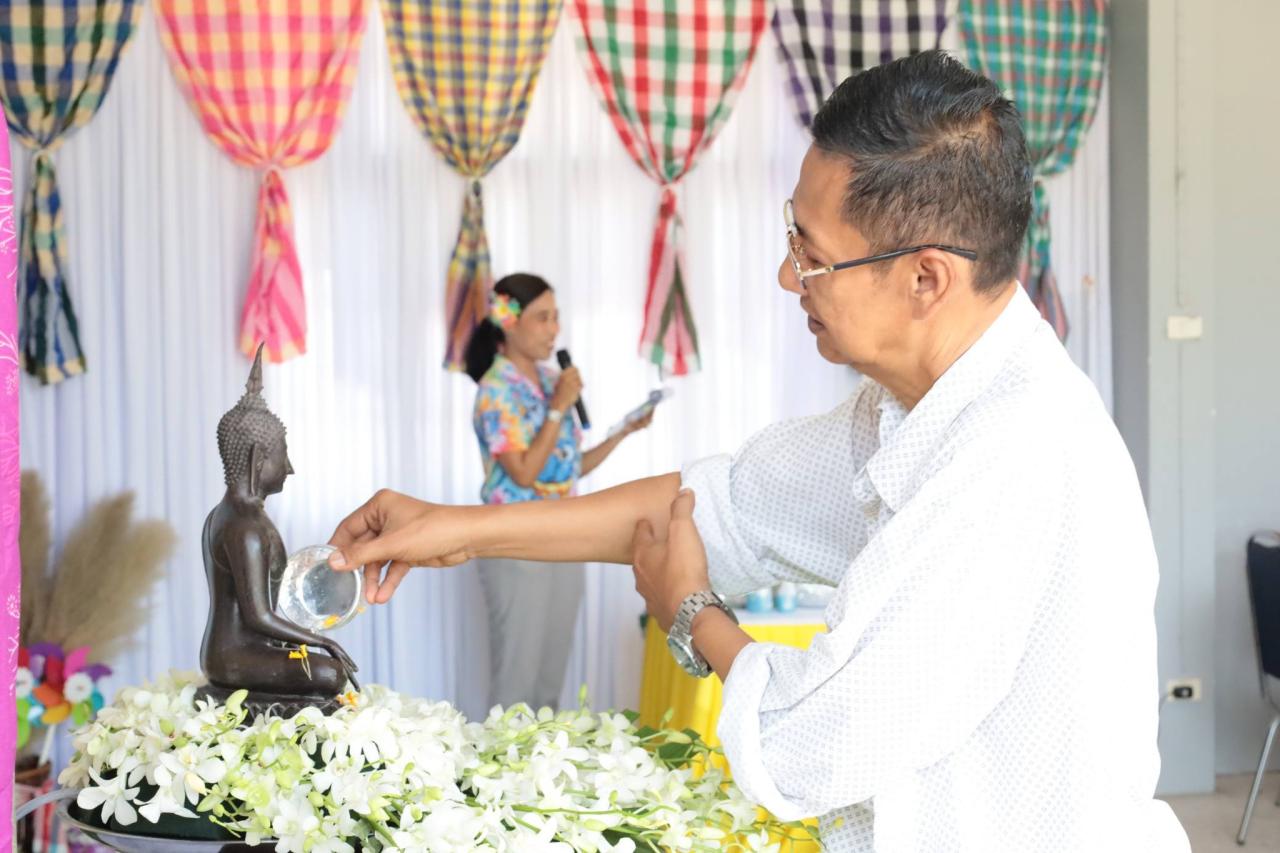 ภาพประกอบที่ 6