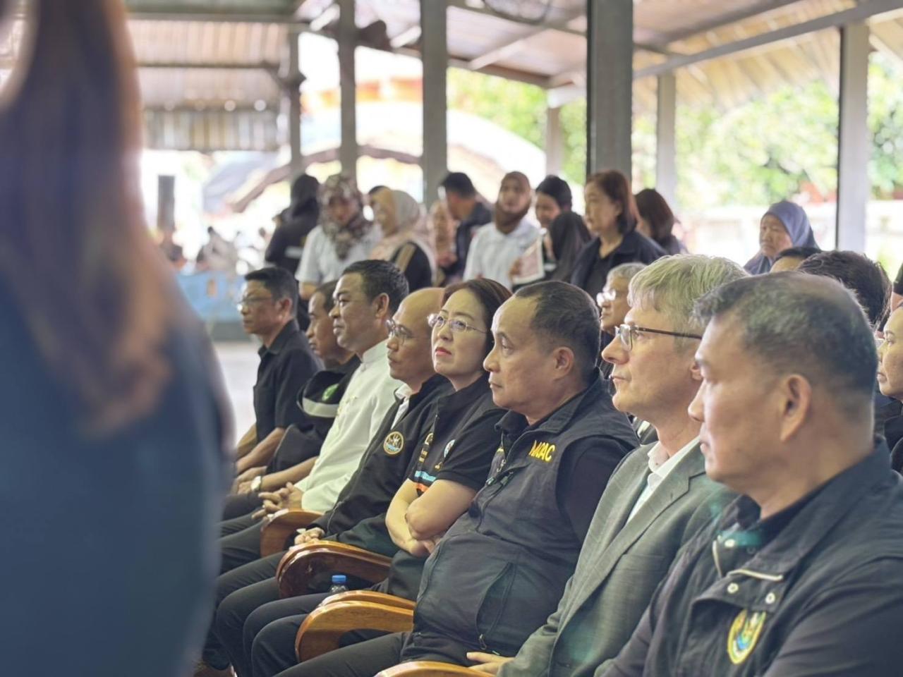 ภาพประกอบที่ 12