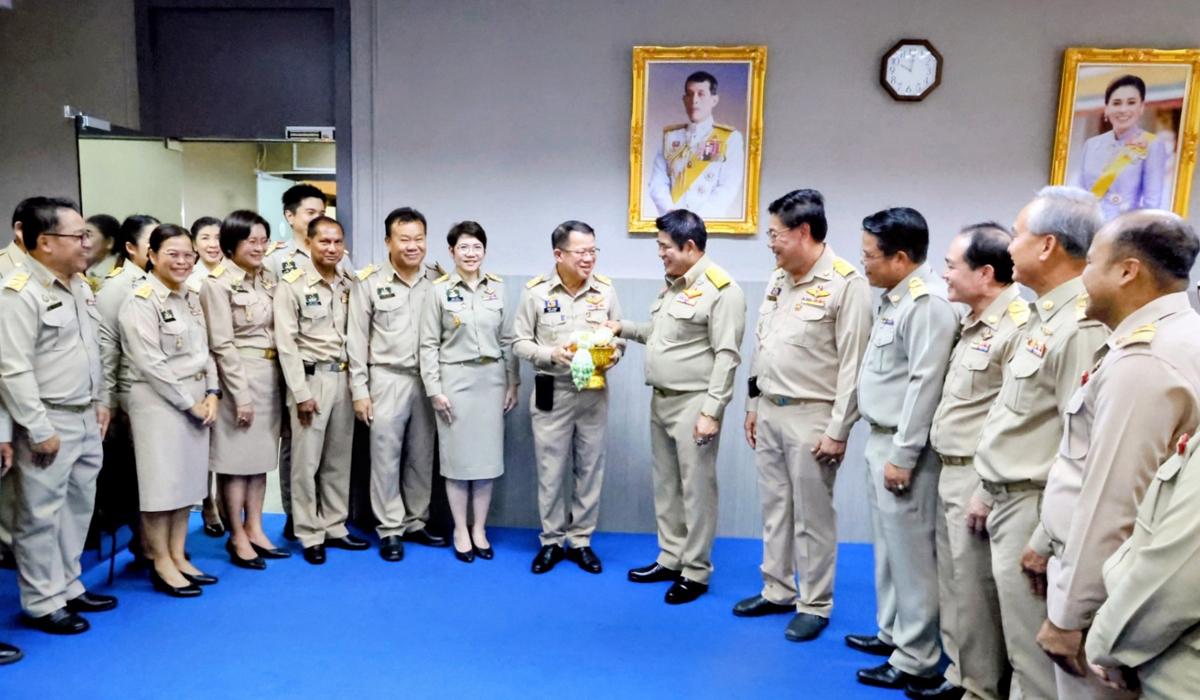 ภาพประกอบที่ 5