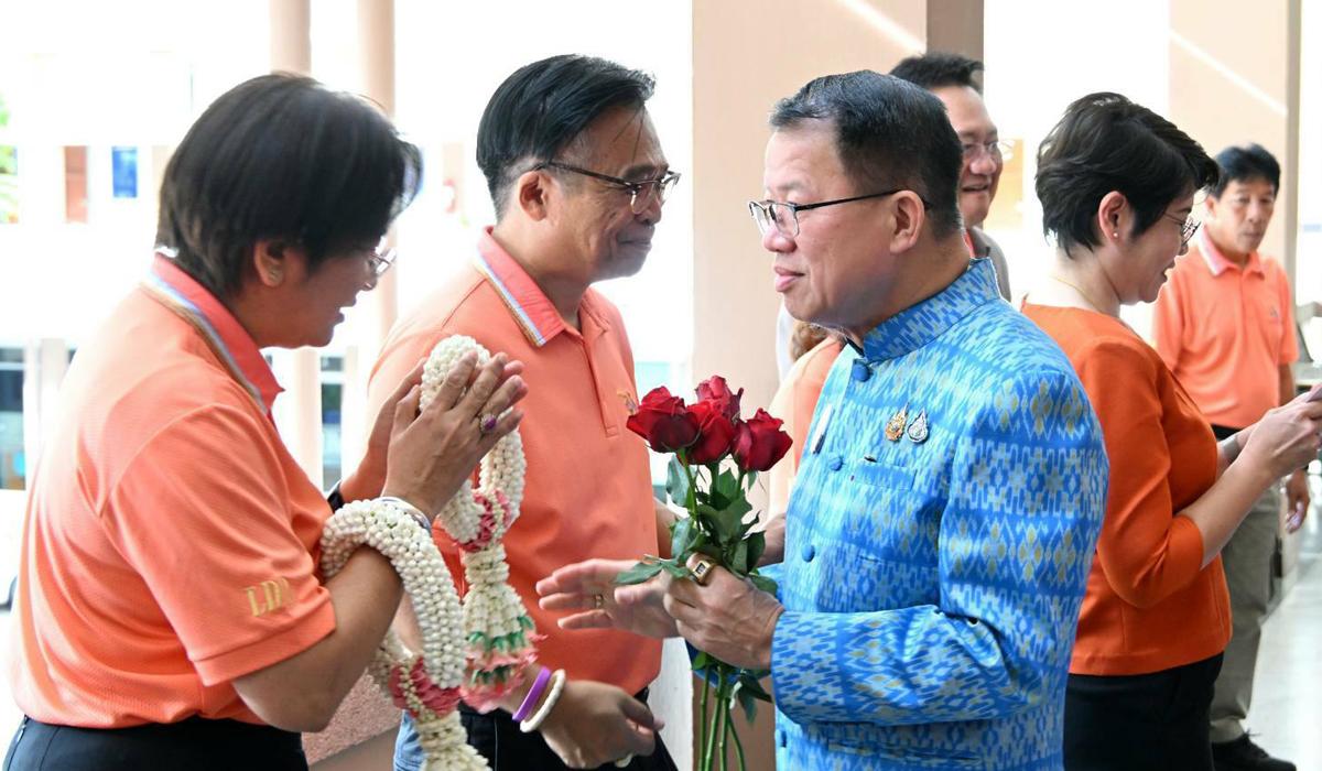 ภาพประกอบที่ 0