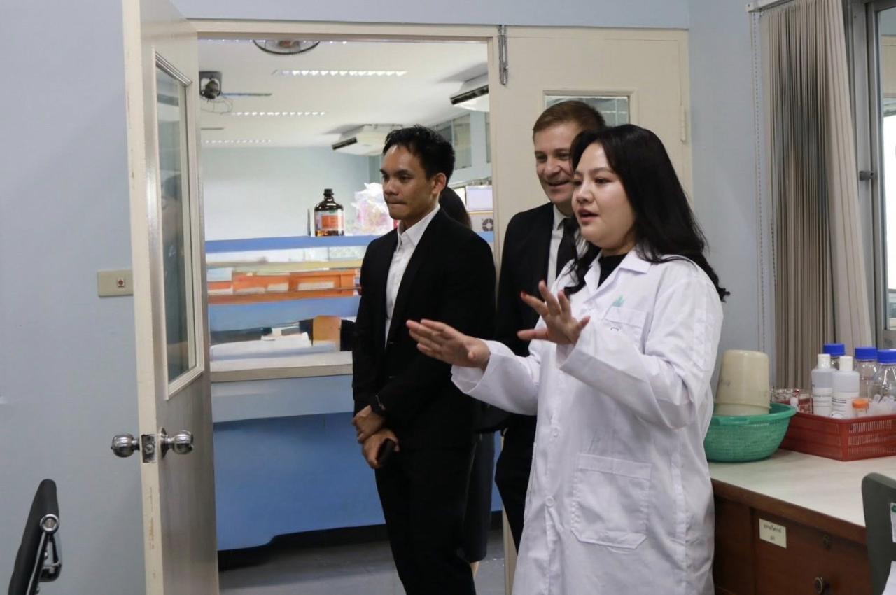 ภาพประกอบที่ 1