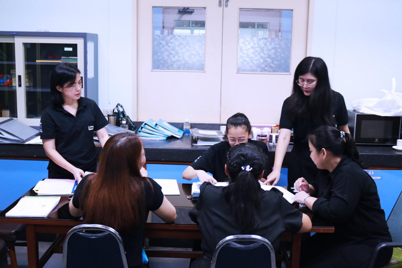 ภาพประกอบที่ 9