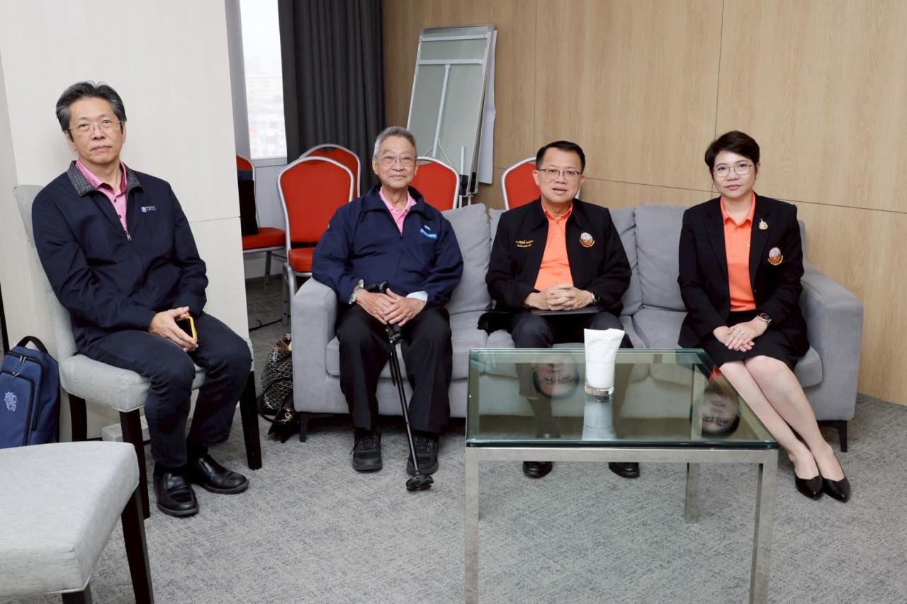 ภาพประกอบที่ 12