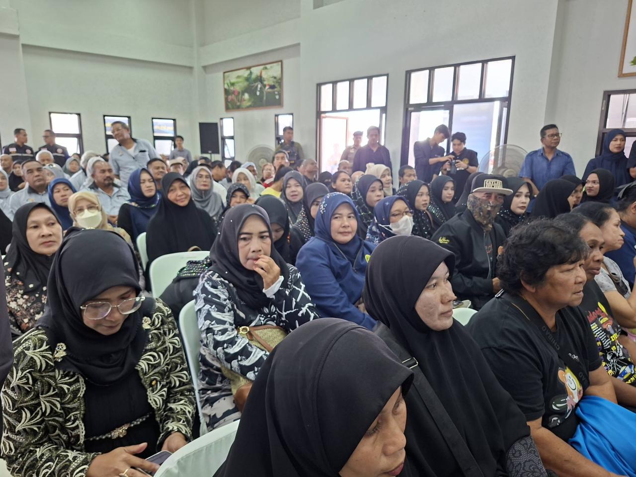 ภาพประกอบที่ 12