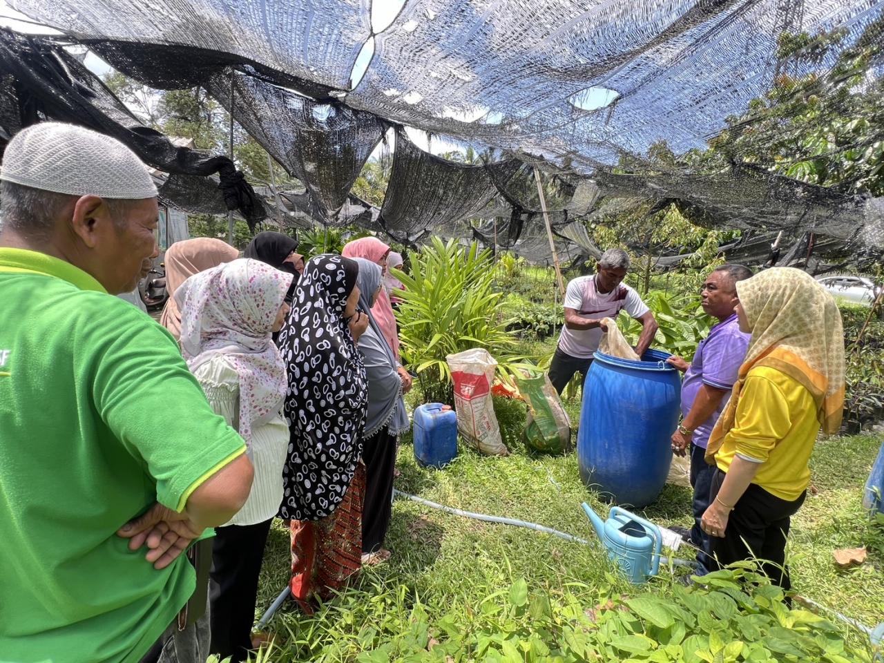 ภาพประกอบที่ 2