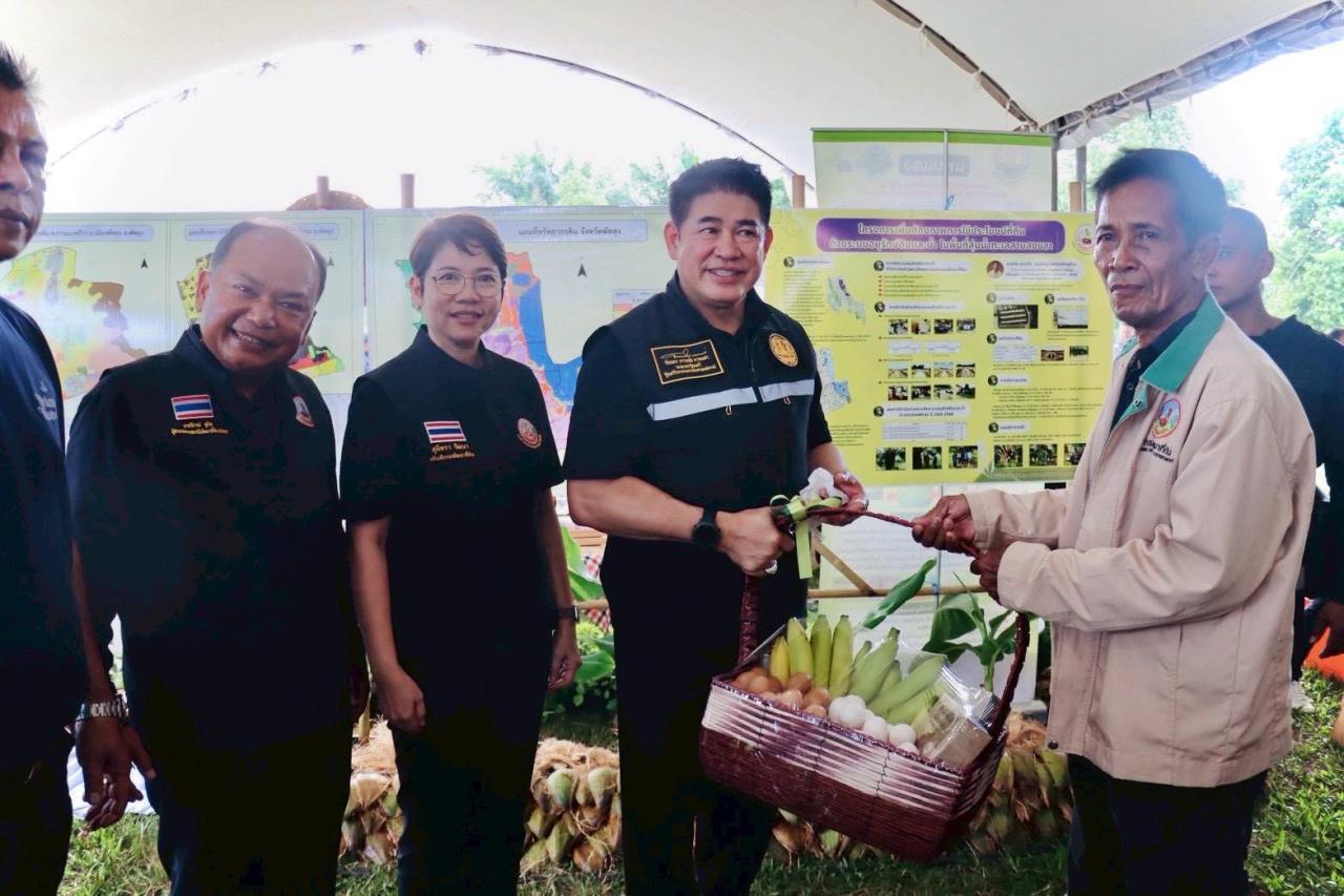 ภาพประกอบที่ 10