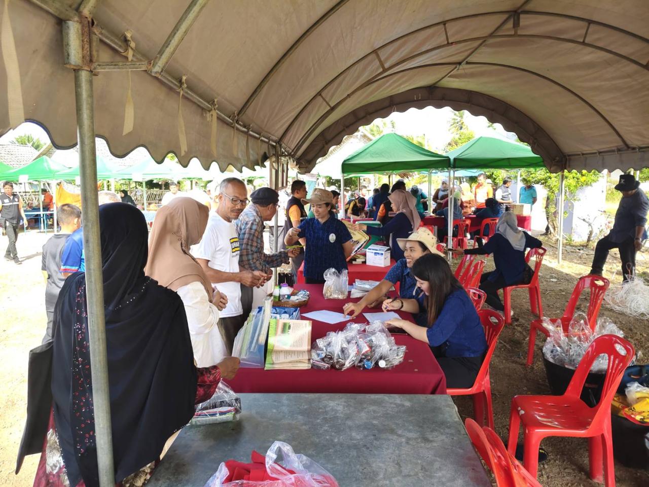 ภาพประกอบที่ 12