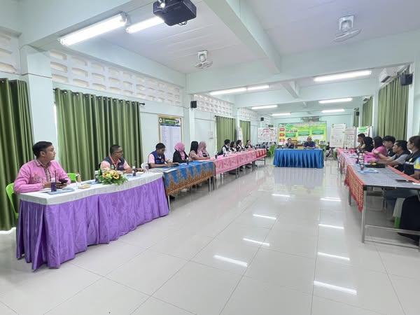 ภาพประกอบที่ 10