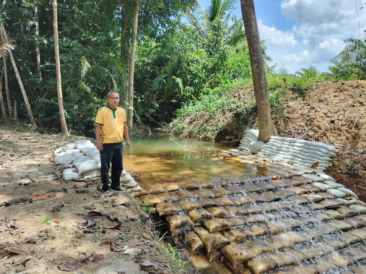 ภาพประกอบที่ 1