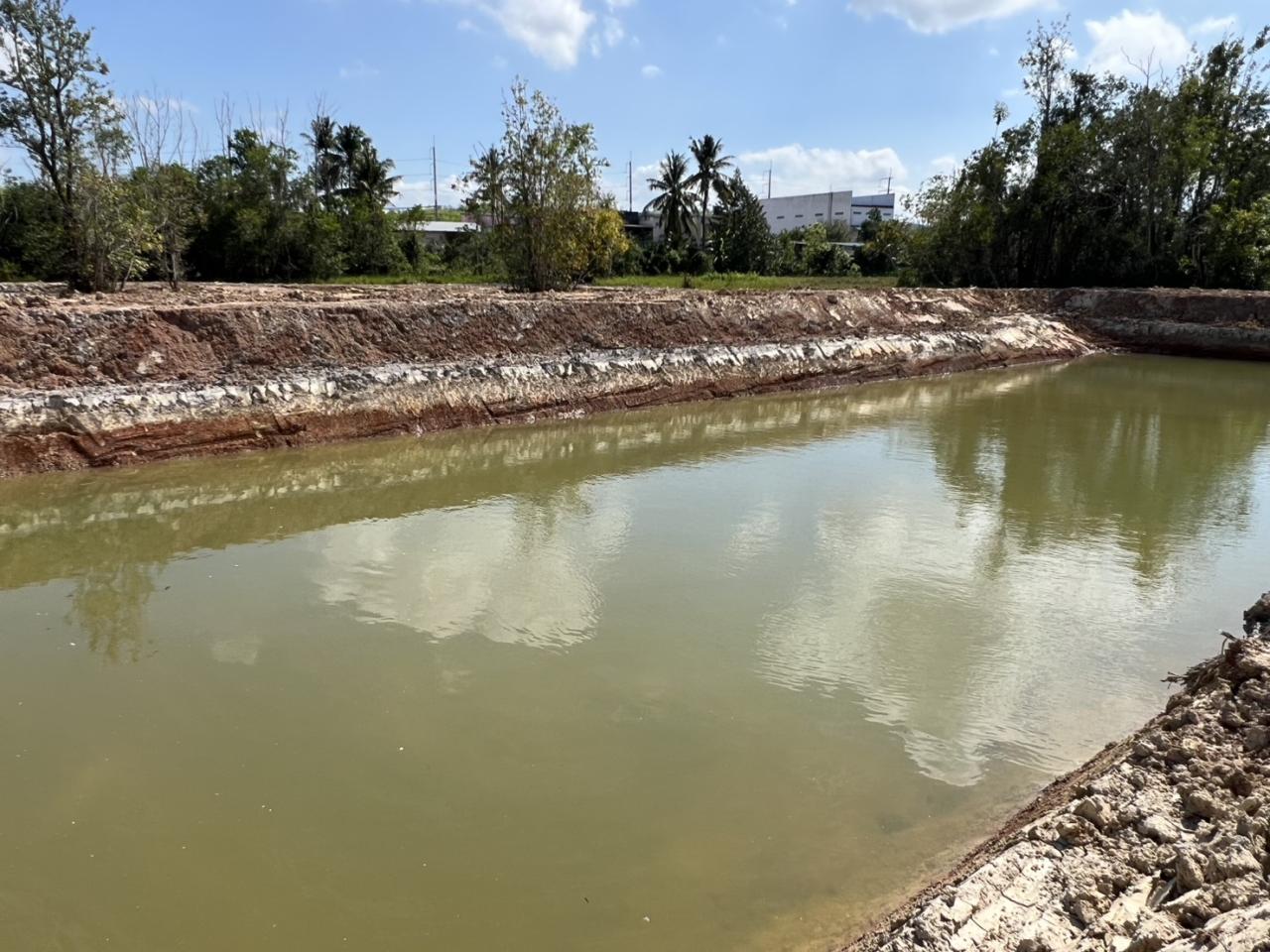 ภาพประกอบที่ 13