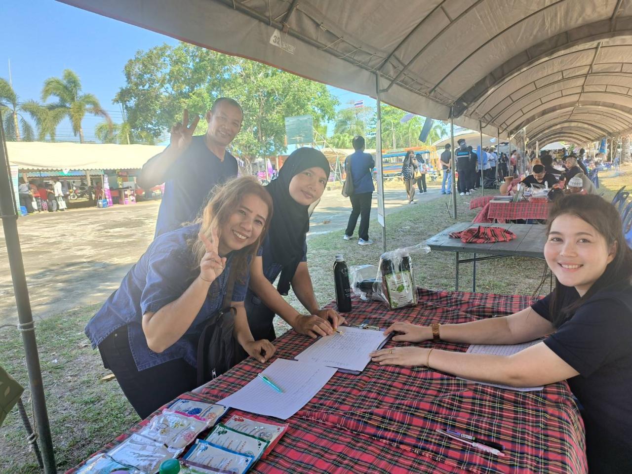 ภาพประกอบที่ 12