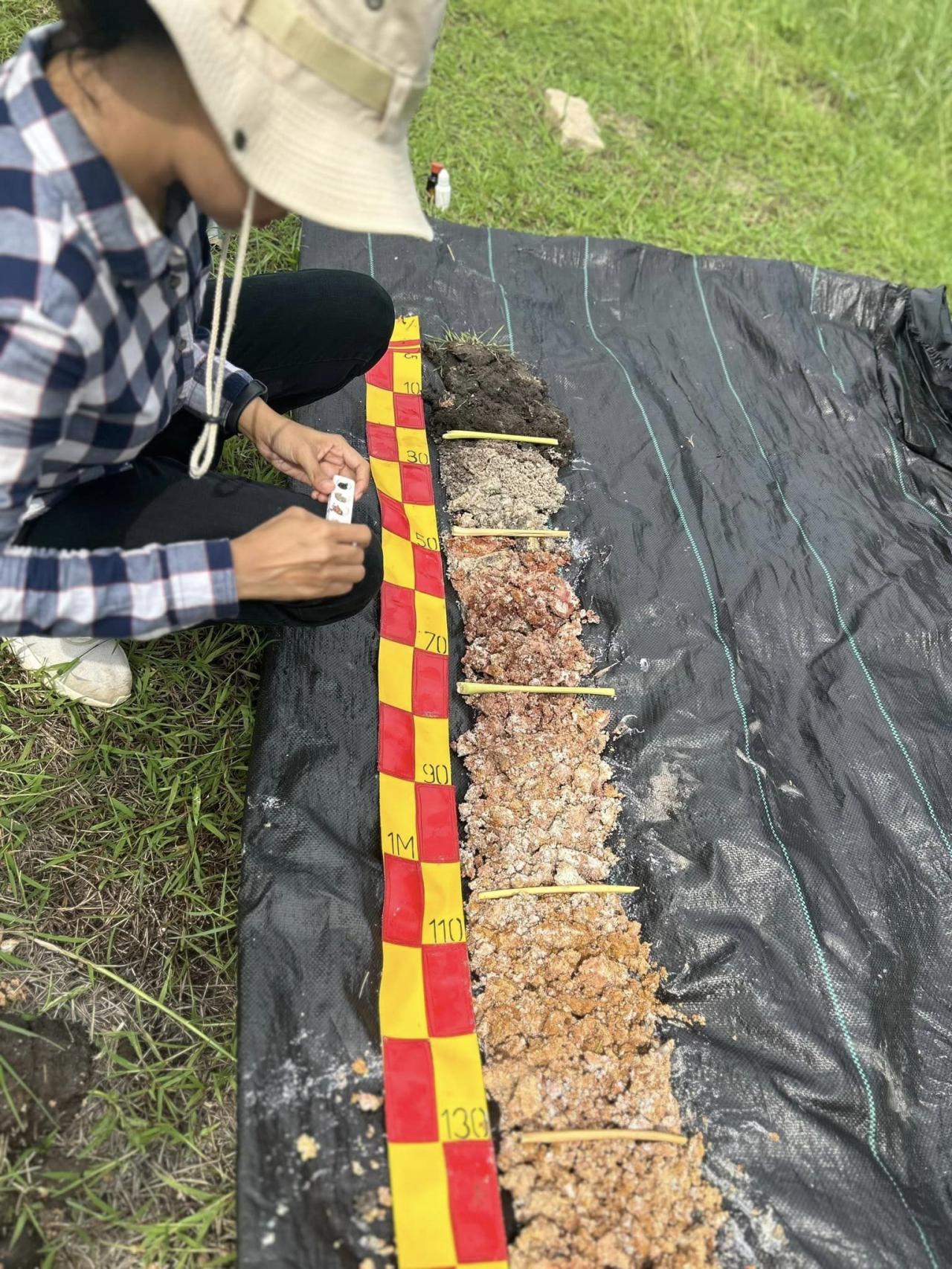 ภาพประกอบที่ 13