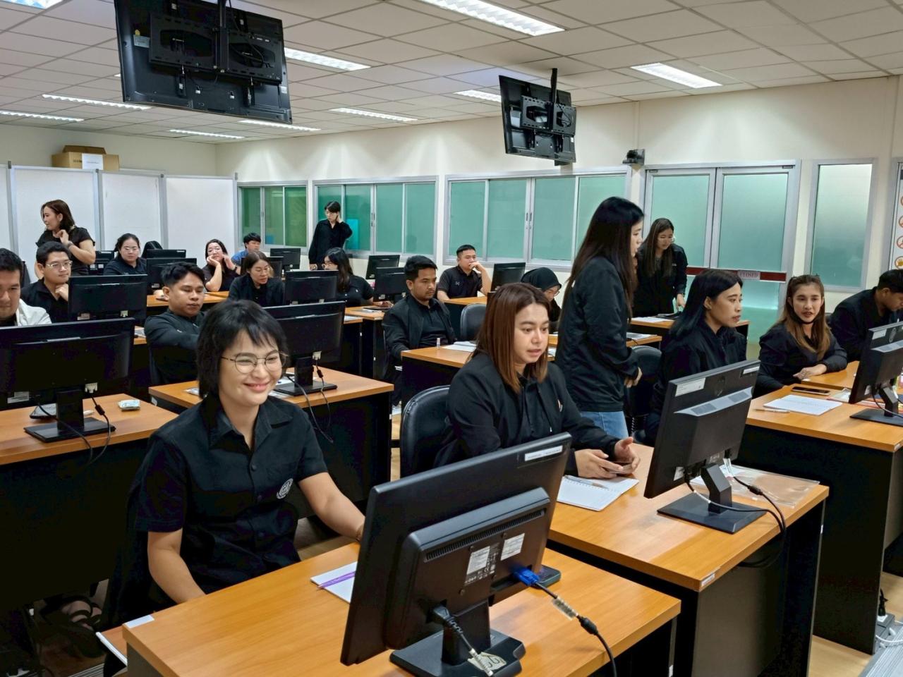 ภาพประกอบที่ 10